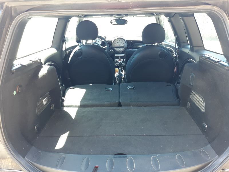 The rear flap folds up to reveal 2 more layers of trunk